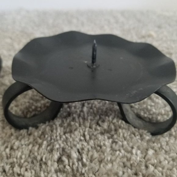 TWO (2) HEAVY GAGE METAL/TIN CANDLE HOLDERS w/METAL STAKE - BLACK - Picture 2 of 3